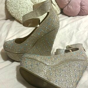 Sparkling Platform Wedge Shoes